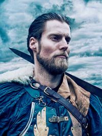 Vikings: Why Ivar The Boneless's Blue Eyes Mean Danger